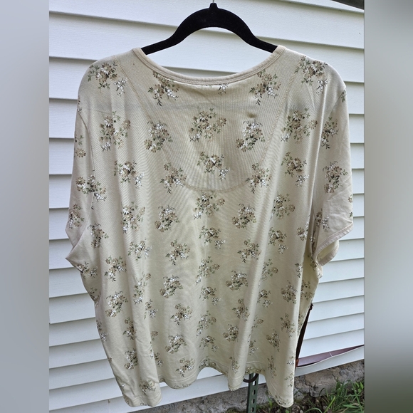 Floral Beige Short Sleeve Top, Woman Within? 26/28 - Picture 2 of 2